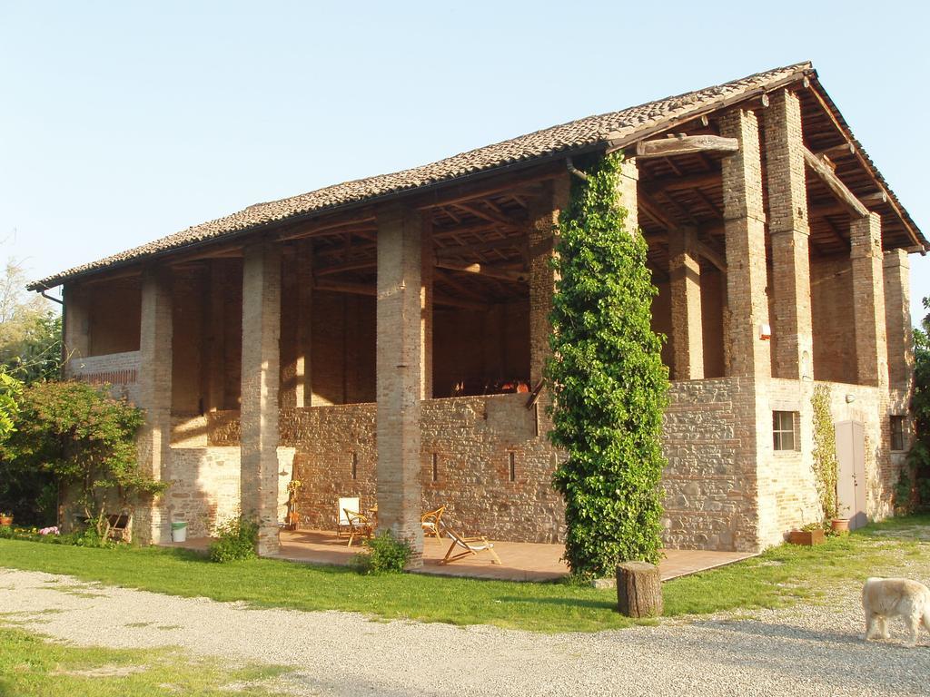 Agriturismo Ca' Bertu' Zappolino ภายนอก รูปภาพ